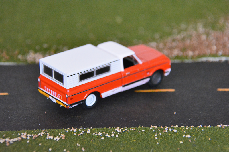 Illustration for article titled REVIEW: Greenlight Farmtruck Replica from Street Outlaws